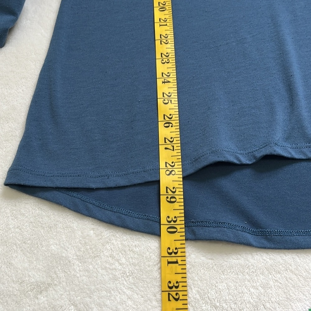 LuLaRoe Women’s Lynnae Long Sleeve Shirt Size Large - Picture 7 of 7